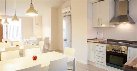 Hulot B&B Valencia from $58. Valencia Hotel Deals & Reviews.